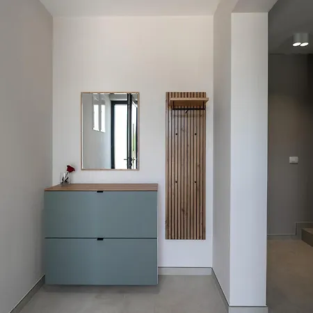 Gorgeous In With Kitchen Holiday home